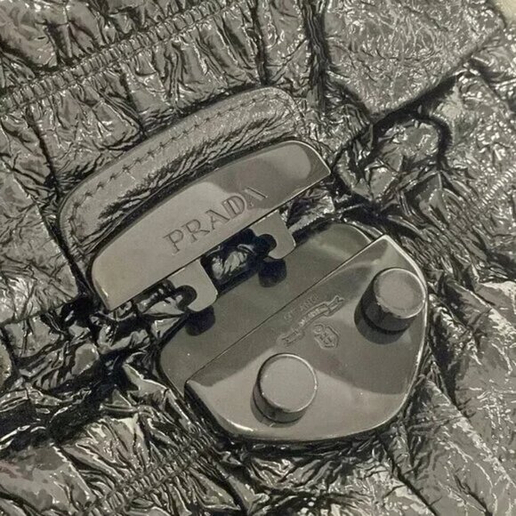 100% Authentic PRADA Gathered Bag Black Patent Leather Shoulder Bag 534-11924 - Picture 8 of 14